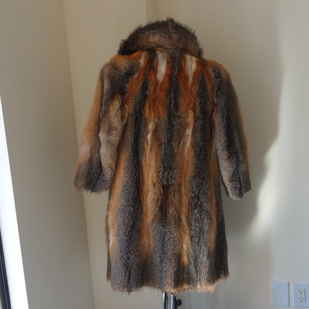 Real Fur Coat - Picture 4 of 16